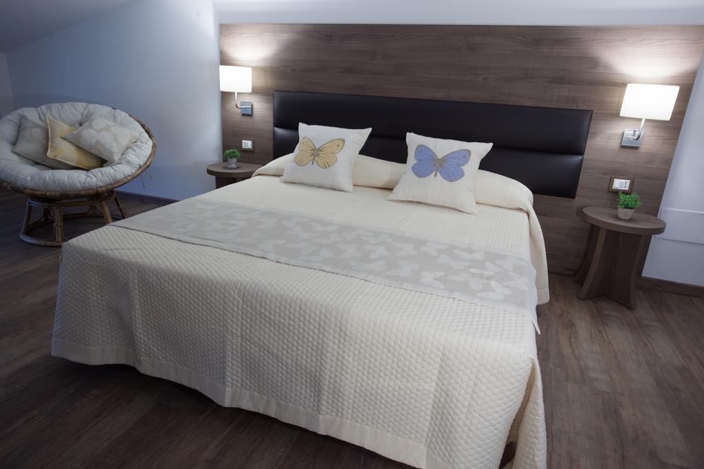 Magnifica Luxury Suites อัสซิซี ภายนอก รูปภาพ