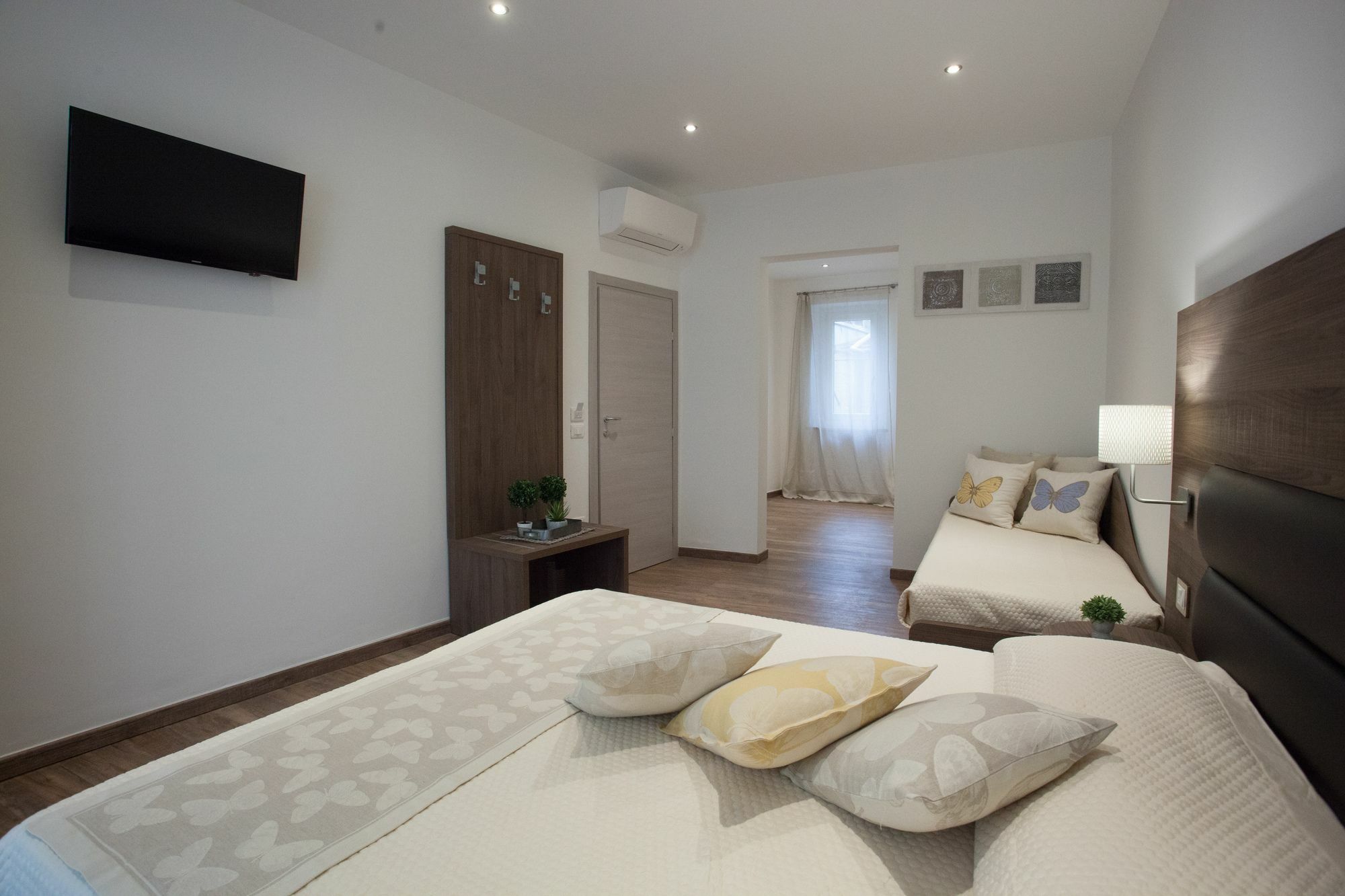 Magnifica Luxury Suites อัสซิซี ภายนอก รูปภาพ